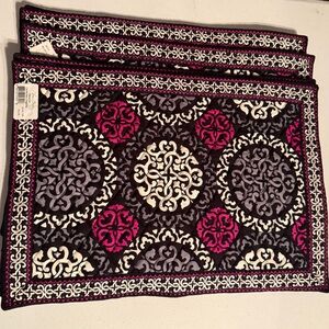 NEW Vera Bradley Placemat in HTF Canterbury Magenta.